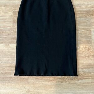 Elegant Black Pencil Skirt